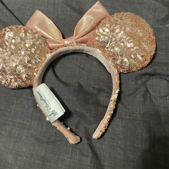 Rose pink sequin Minnie ears - Picture 2 of 2